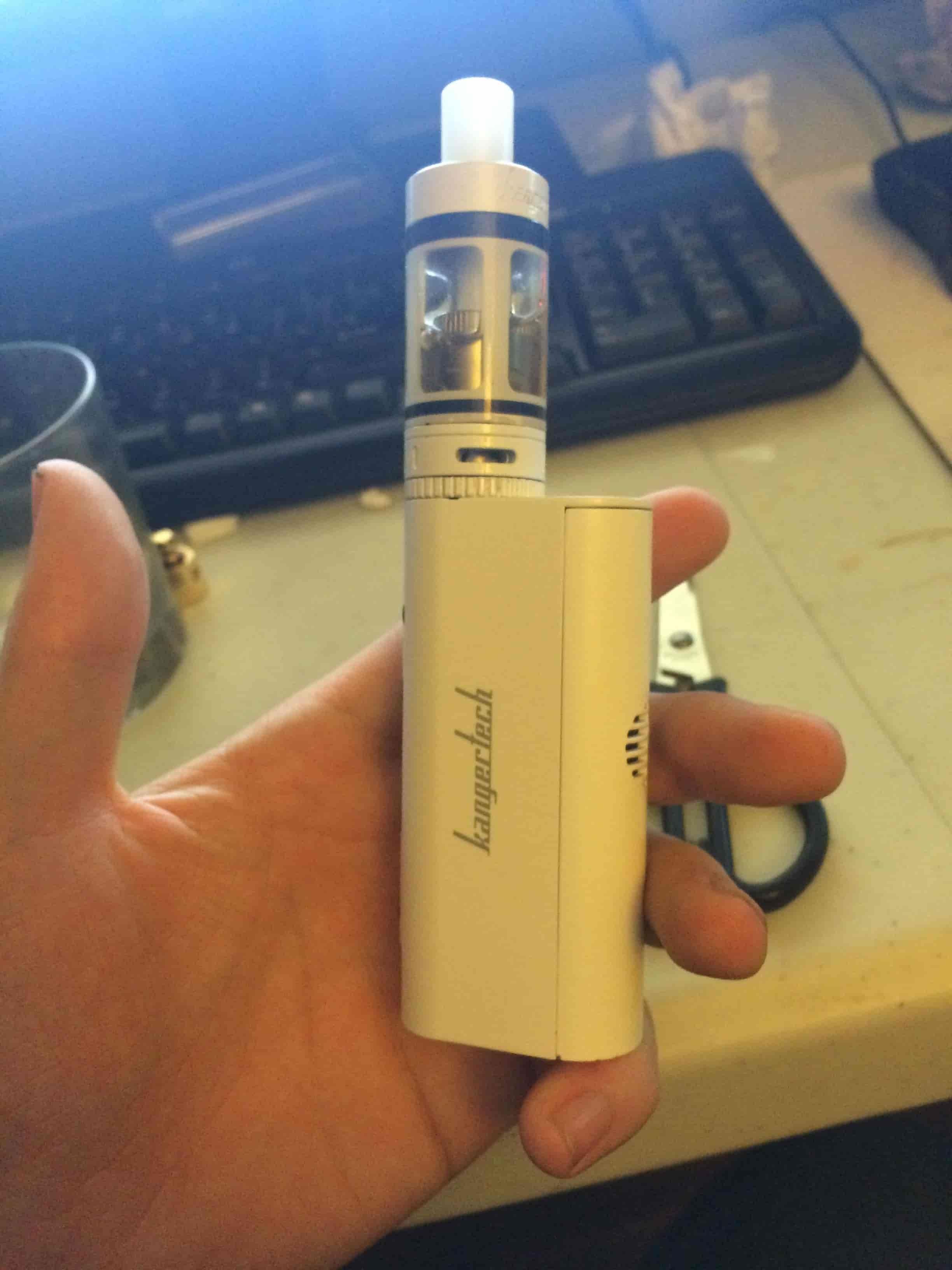 Top e cigarettes brands and e papierosy compared with expert reviews and buying tips for savvy vapers