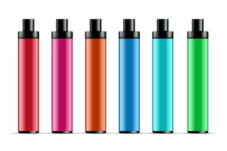 Elektrische Zigarette travel rules and tips - is electronic cigarette allowed in hand luggage and how to pack batteries safely