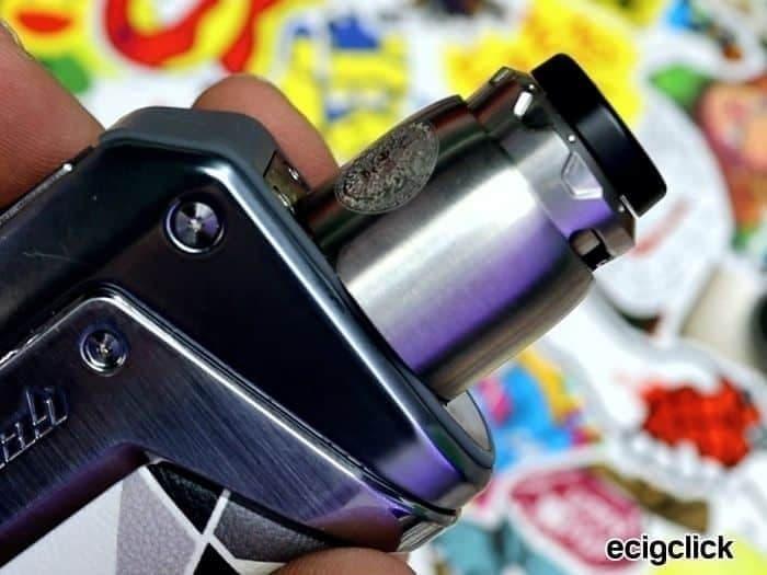Discover the Unique Scent of Egyszerhasználatos E-Cigaretta and What Do E Cigarettes Smell Like Today