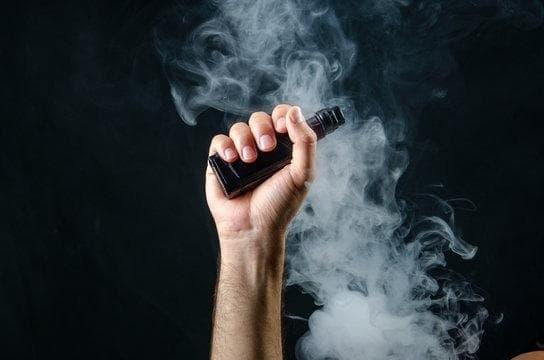 E-Zigarette Einsteiger beginner guide answers are e cigarettes and vapes the same and what new vapers need to know