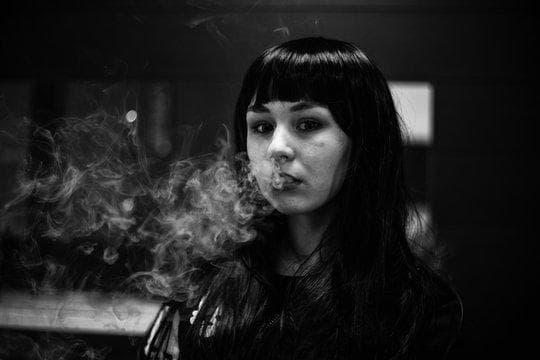 IBvape e-cigareta trends and sourcing advice for wholesale electronic cigarettes uk buyers