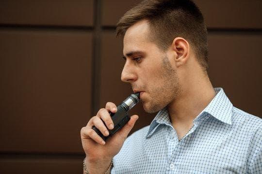Jednorázové E-cigarety and side effects of electronic cigarettes explained for shoppers seeking safer choices